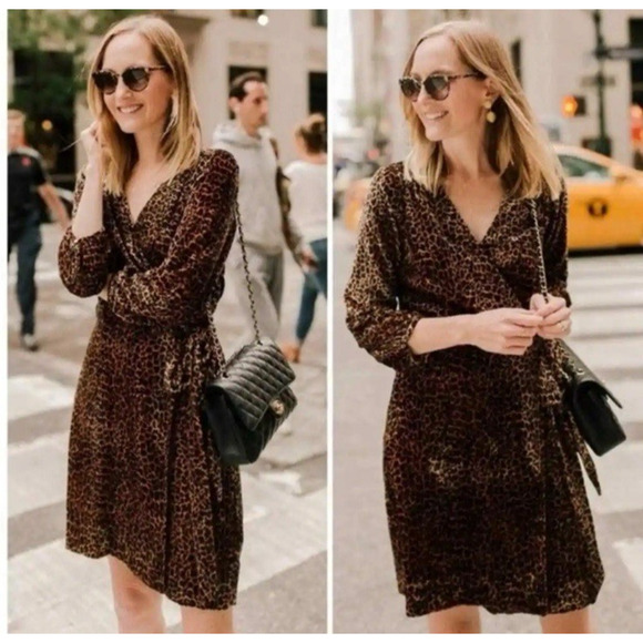 New J Crew Animal Print Velvet True Wrap Dress Size 0 V Neck Leopard Print - Picture 1 of 15